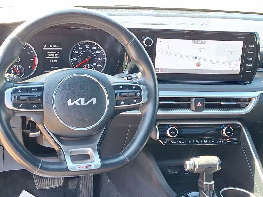 Used 2022 Kia K5 GT-Line w/ GT-Line FWD Premium Package image 3