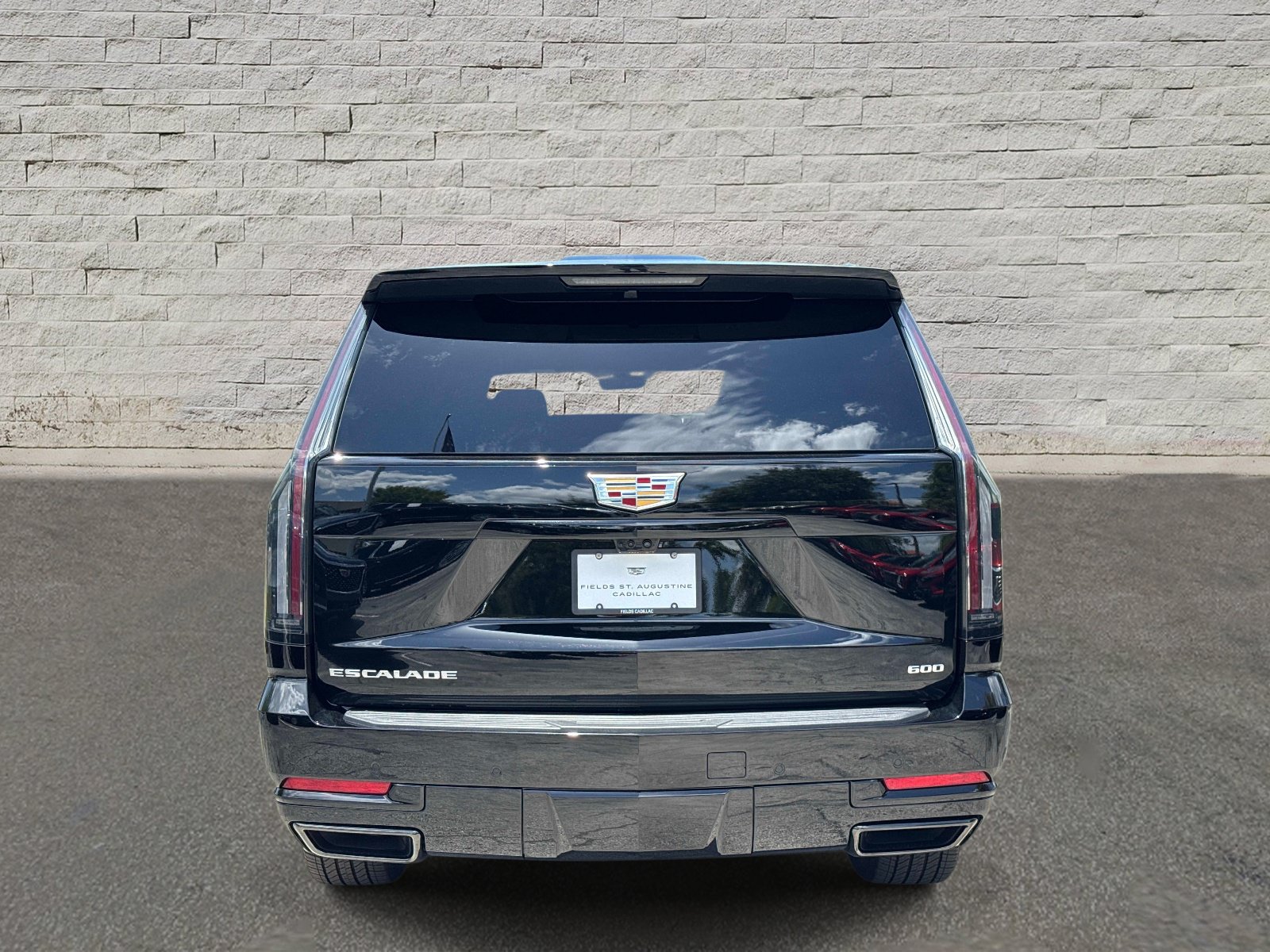 Certified 2026 Cadillac Escalade ESV Sport w/ Touring Package AWD/4WD image 4