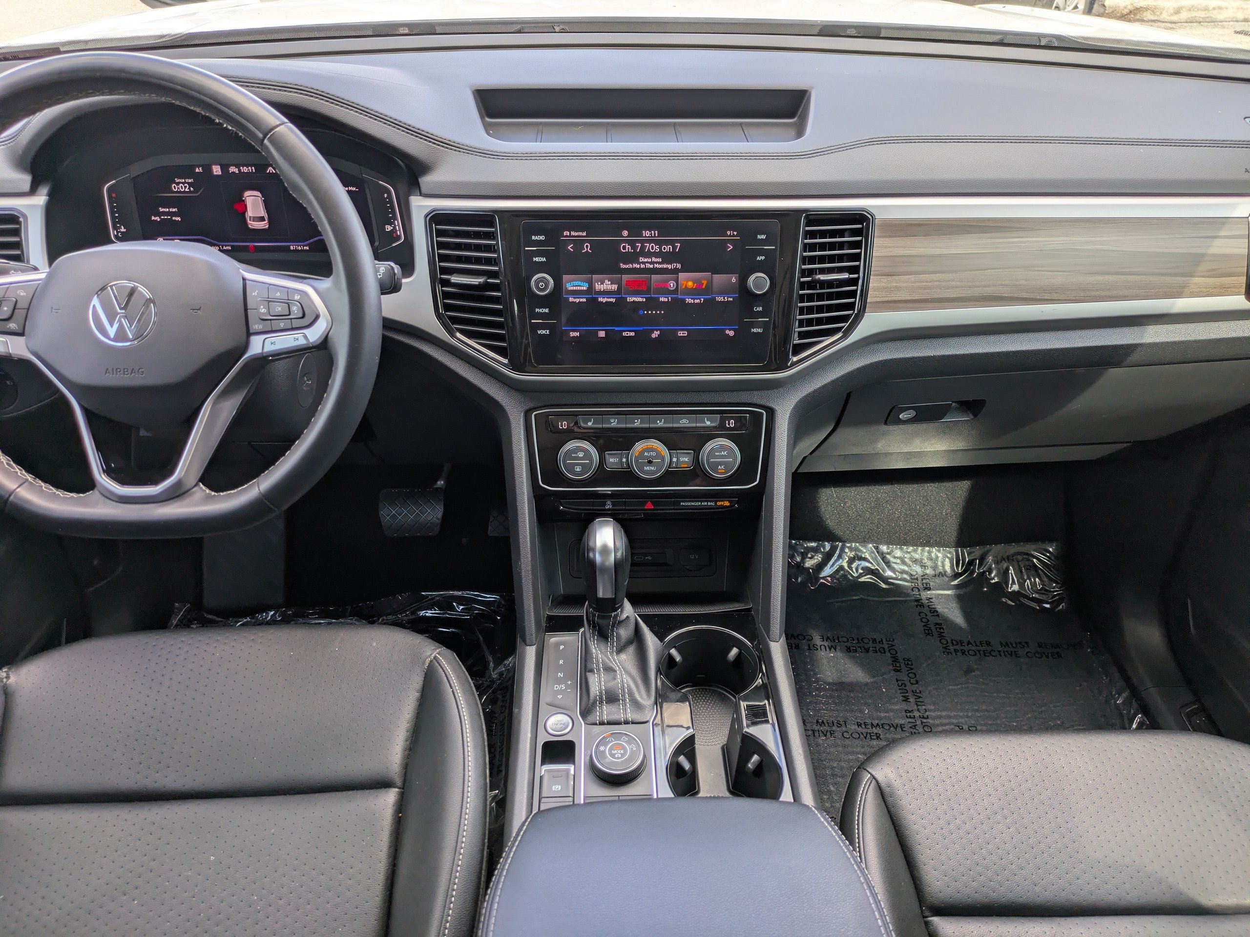 Used 2023 Volkswagen Atlas SEL AWD/4WD image 13