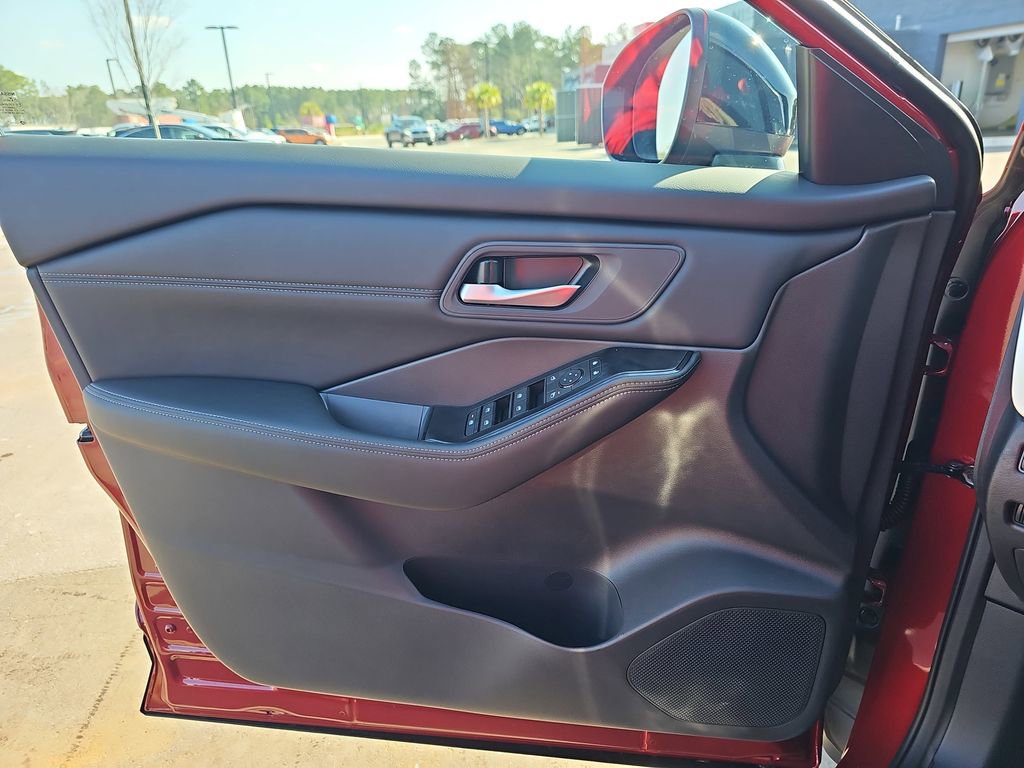 New 2026 Nissan Rogue Dark Armor FWD image 30