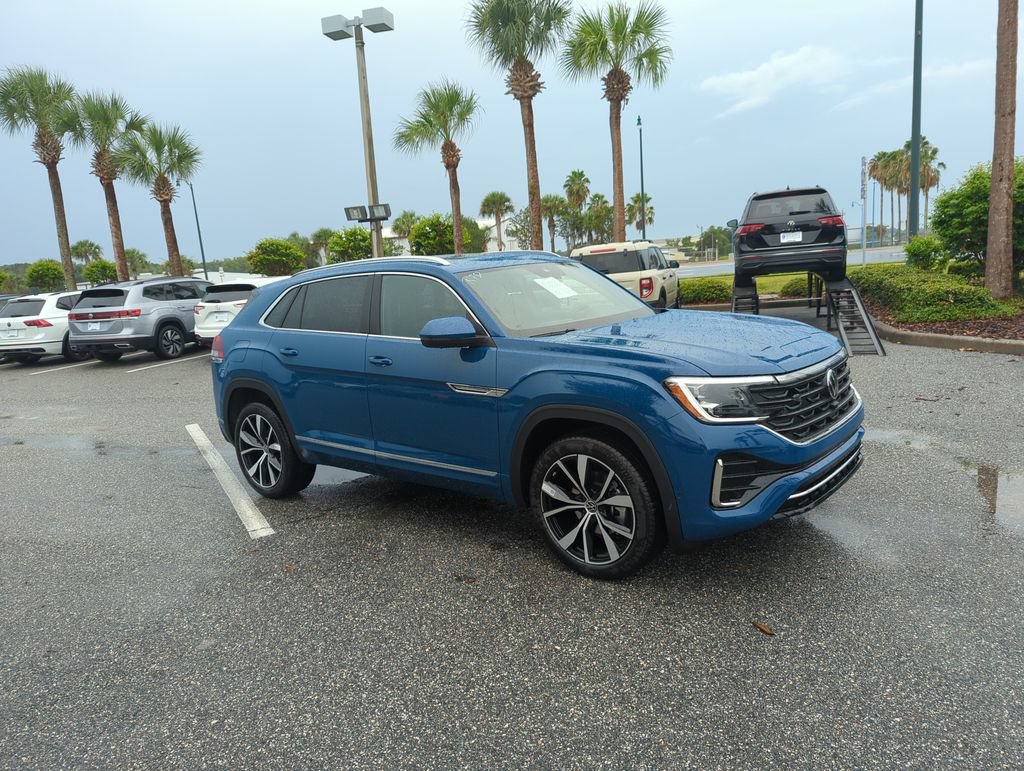New 2026 Volkswagen Atlas Cross Sport SEL Premium R-Line AWD/4WD image 1