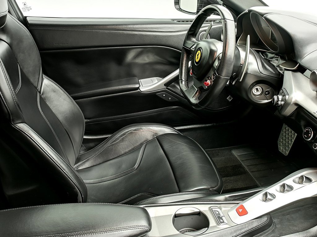 Certified 2014 Ferrari F12 Berlinetta image 19