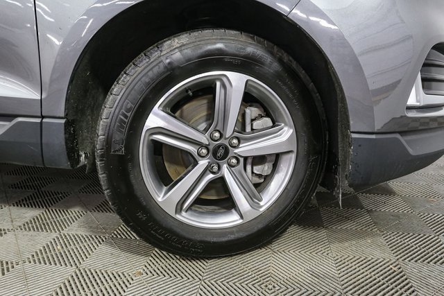 Used 2024 Ford Edge SEL w/ Convenience Package image 15