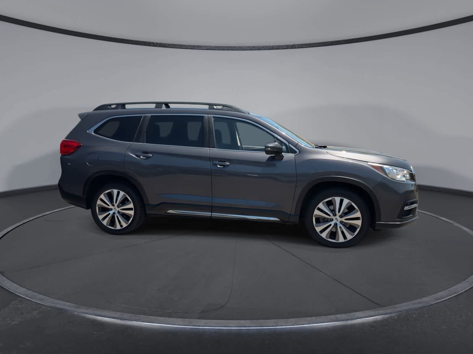 Used 2019 Subaru Ascent Limited AWD/4WD image 9