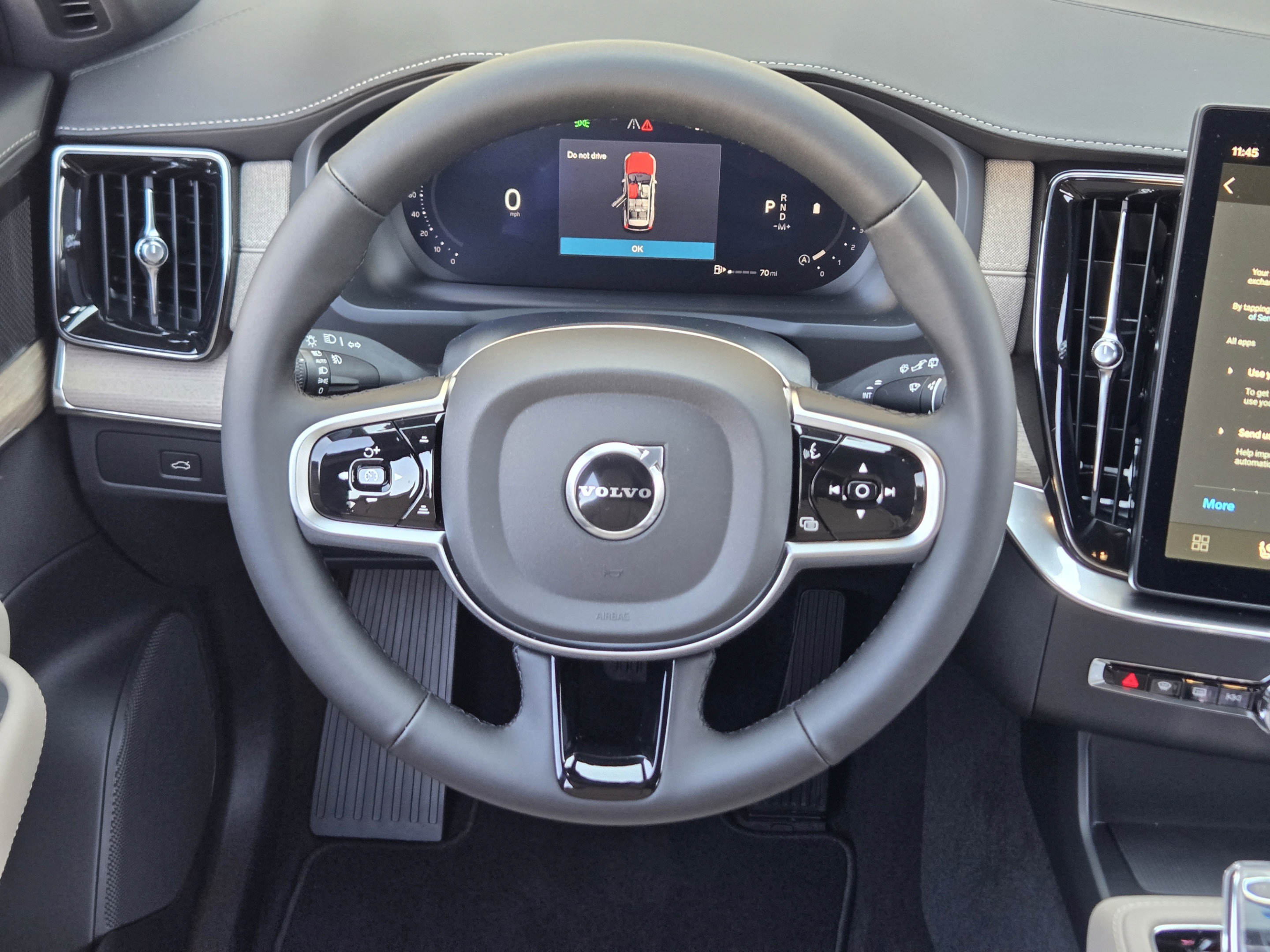 Used 2026 Volvo XC90 B6 Plus w/ Protection Package Premier AWD/4WD image 24