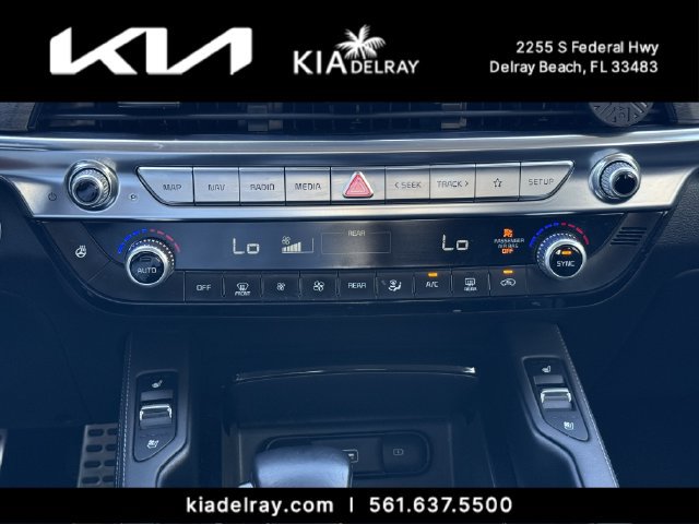 Certified 2022 Kia Telluride SX w/ SX Prestige Package AWD/4WD image 26