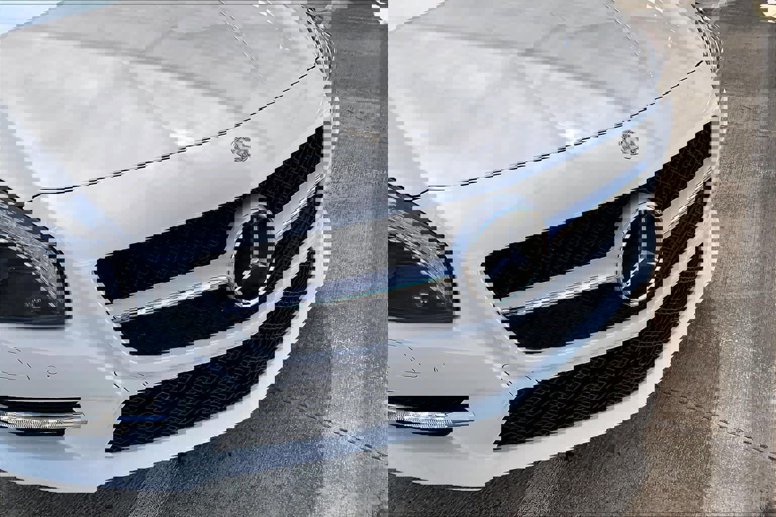 Used 2014 Mercedes-Benz SL 550 image 27