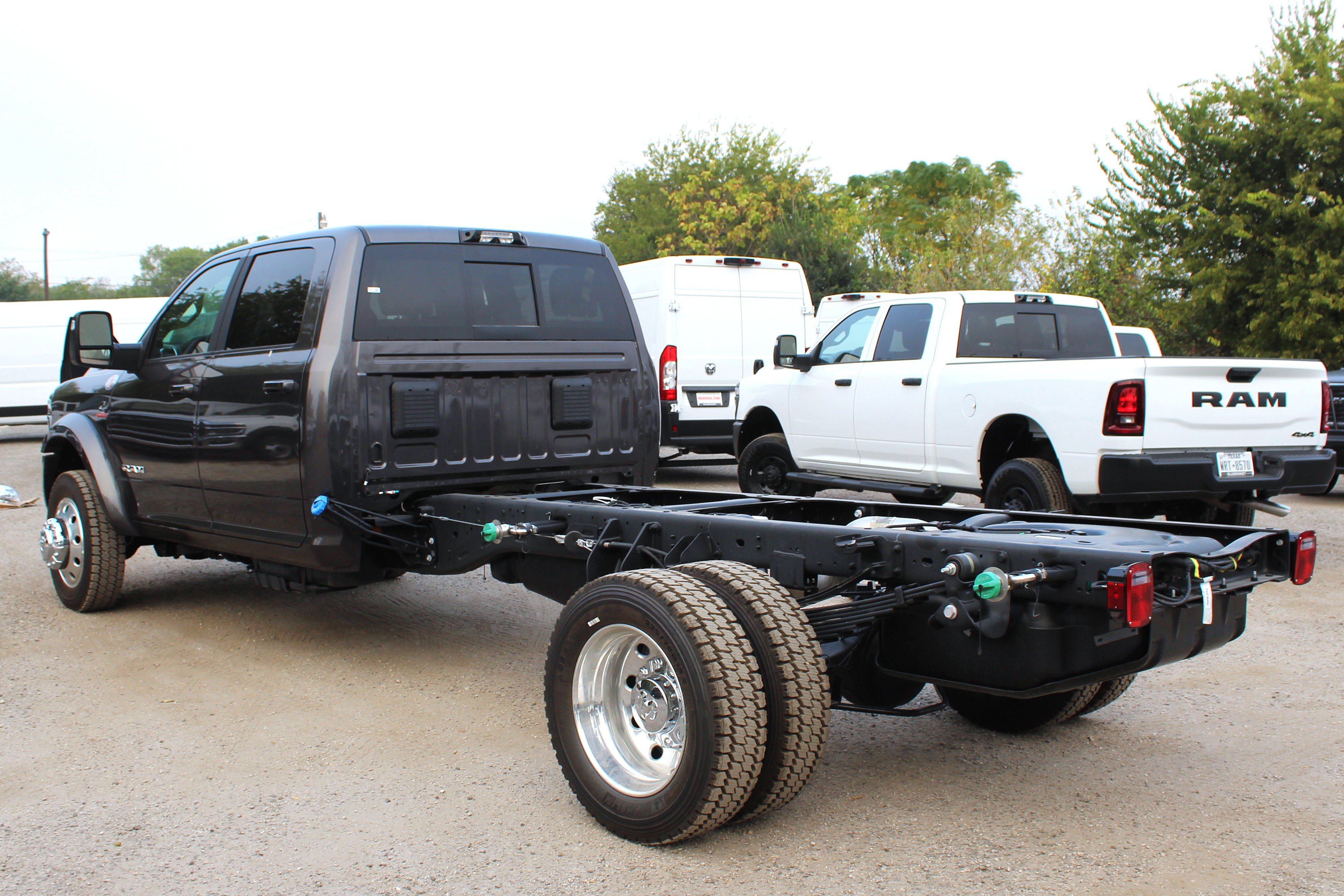 New 2026 RAM 5500 4x4 Crew Cab image 8