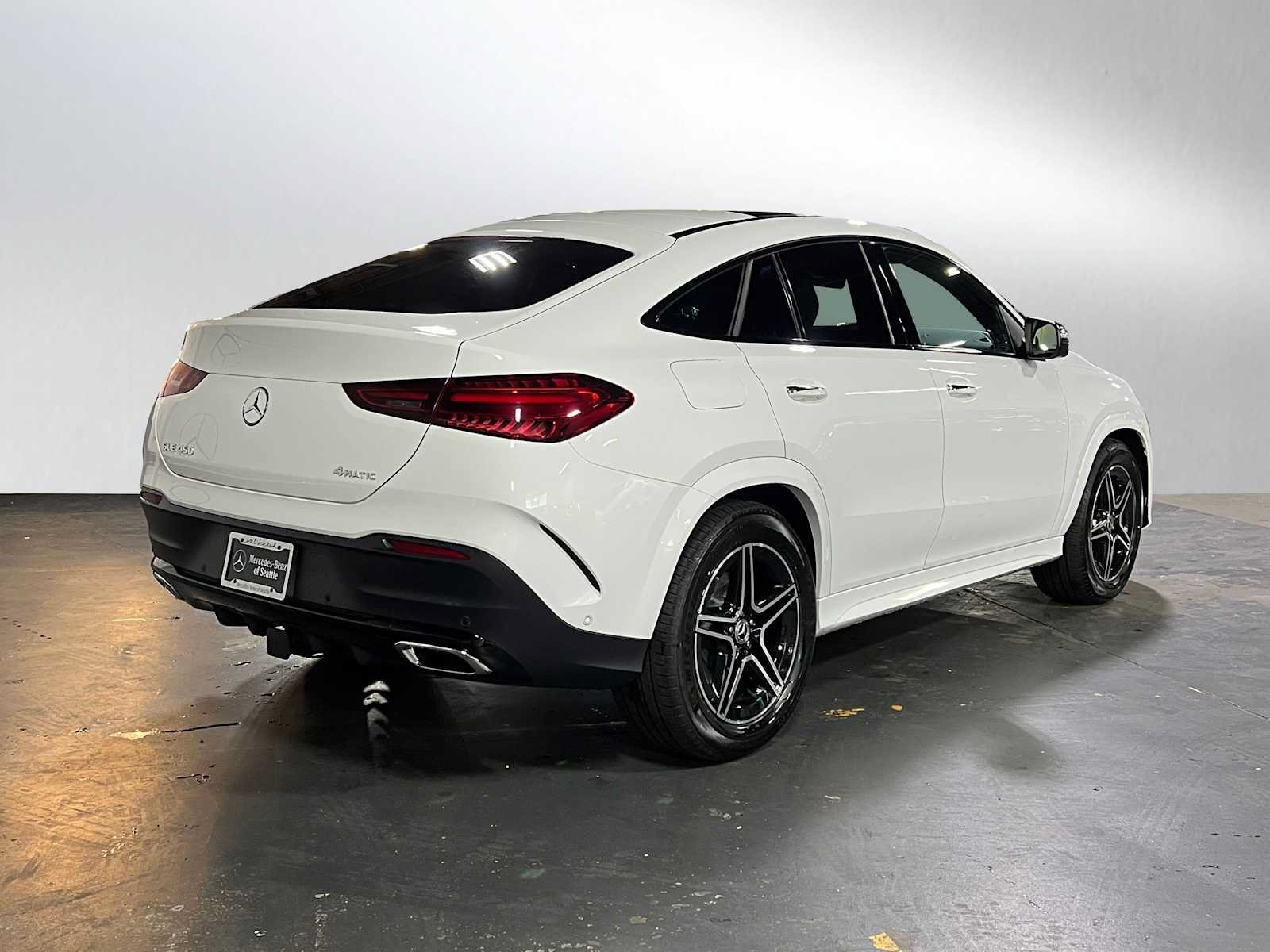 Certified 2026 Mercedes-Benz GLE 450 4MATIC Coupe image 4