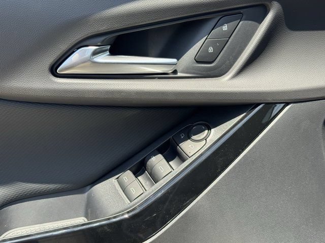 New 2027 Chevrolet Equinox LT FWD image 20