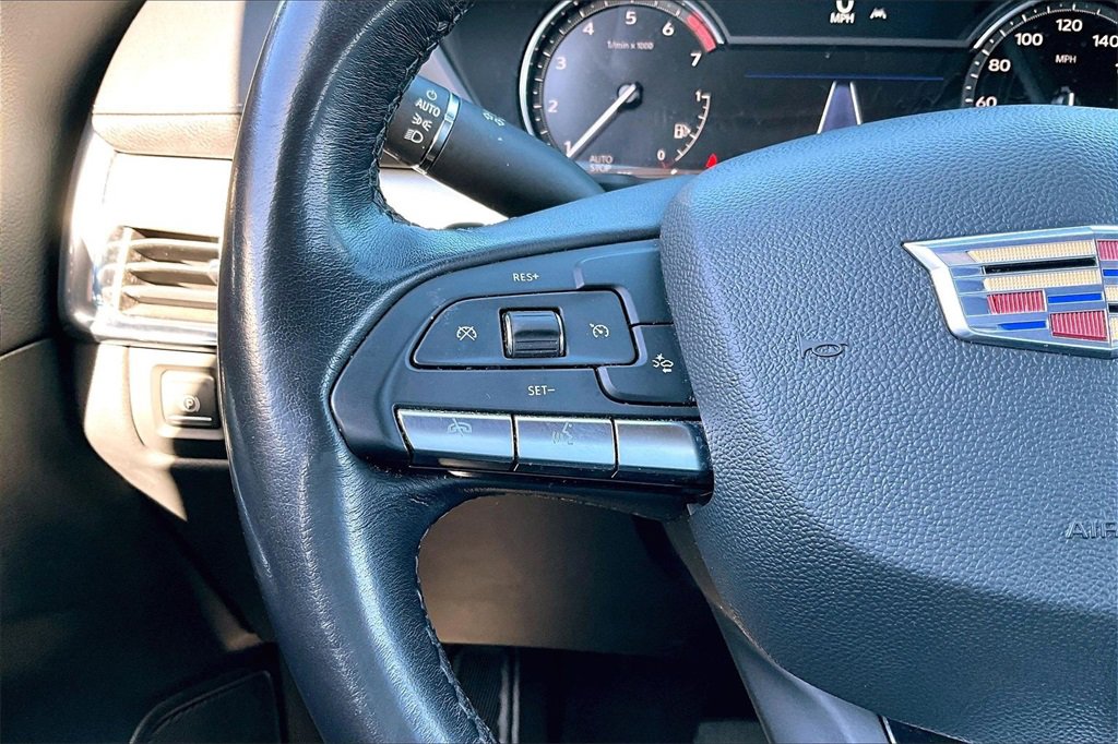 Used 2023 Cadillac XT4 Premium Luxury image 20