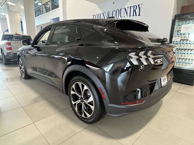 New 2026 Ford Mustang Mach-E Select w/ Comfort Package Lite RWD image 3