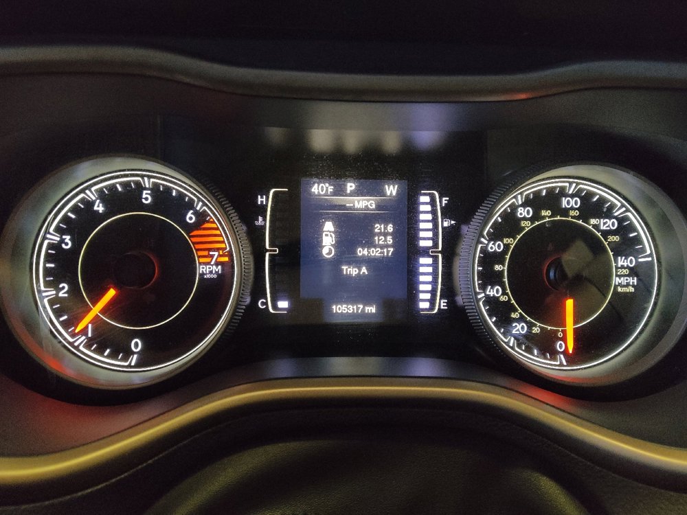 Used 2017 Jeep Cherokee Sport image 23