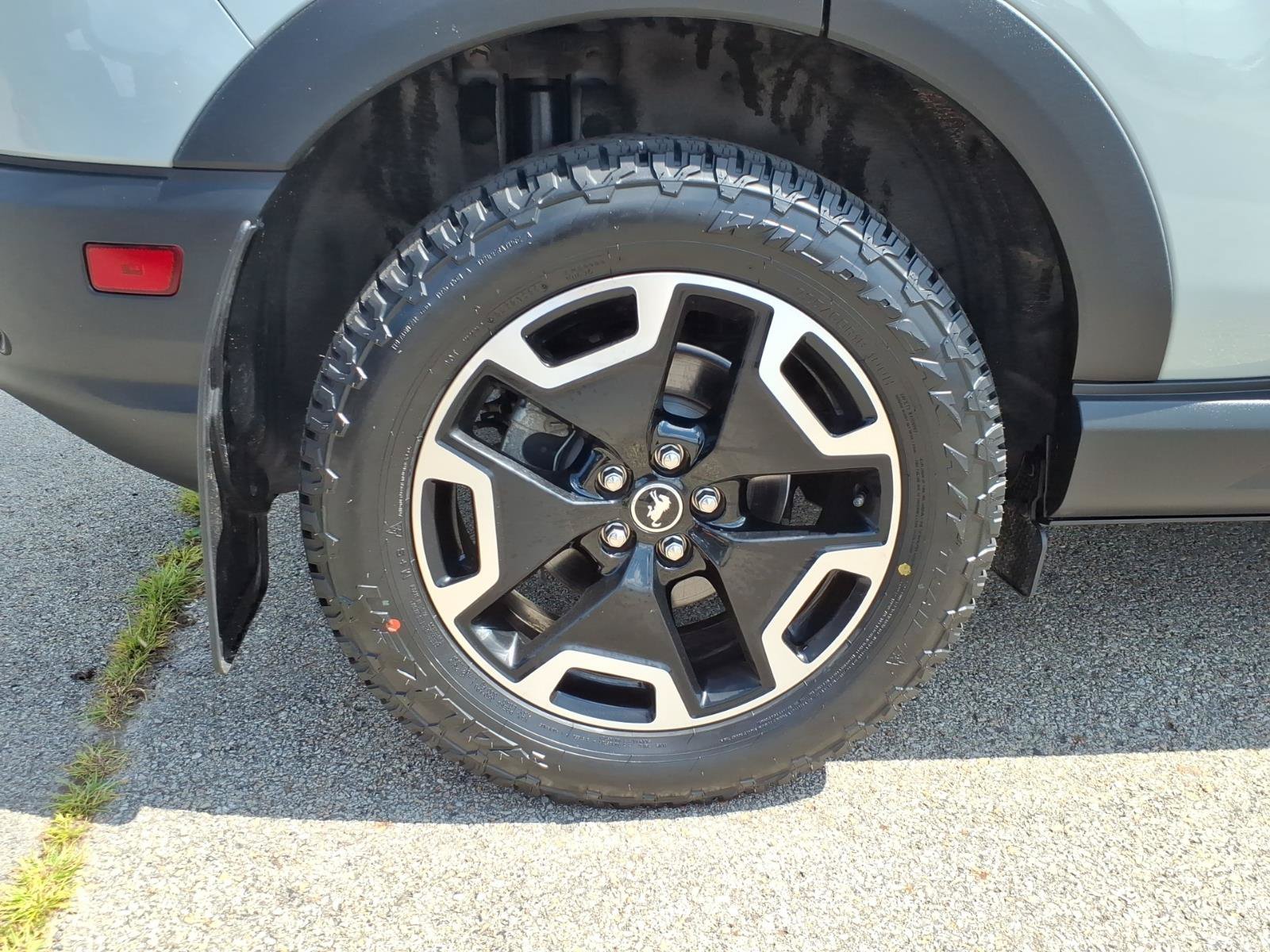 Certified 2024 Ford Bronco Sport Outer Banks w/ Tech Package AWD/4WD image 7