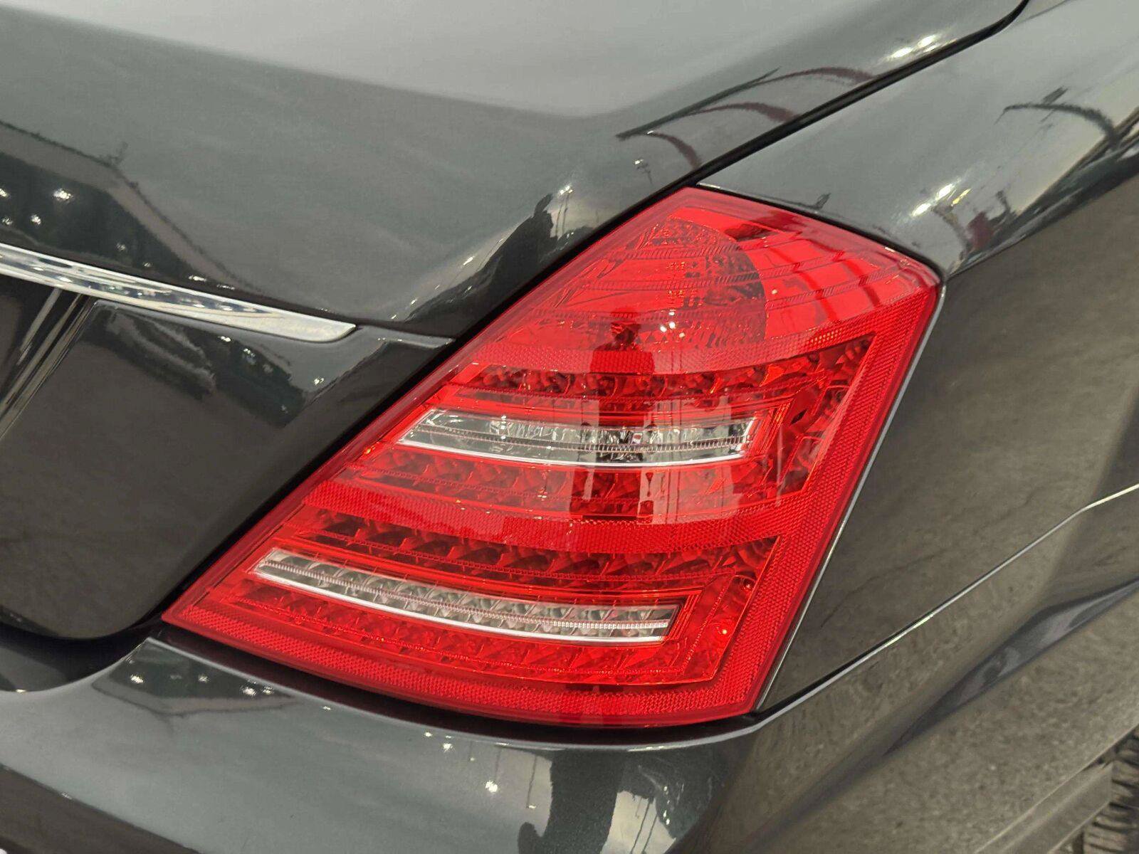 Used 2013 Mercedes-Benz S 550 image 15