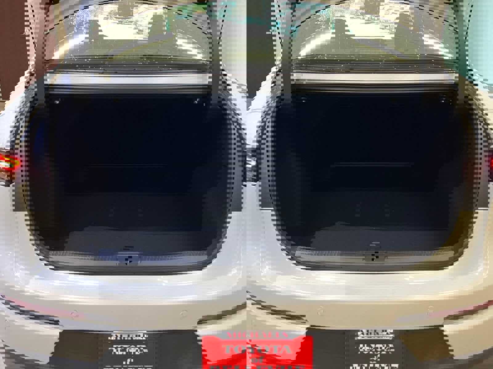 New 2026 Toyota Crown Platinum image 31