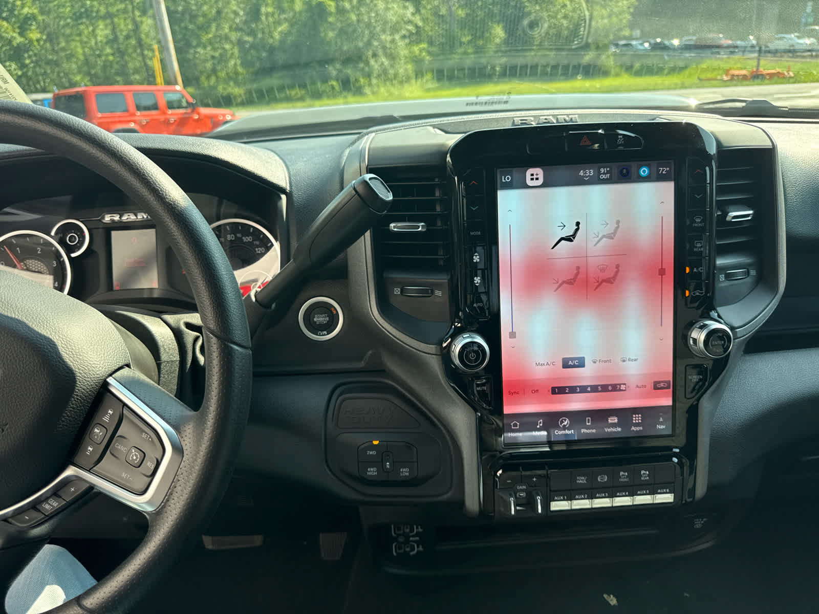New 2026 RAM 2500 Tradesman AWD/4WD image 20