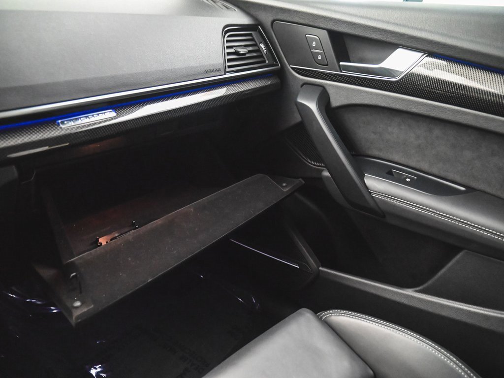 Used 2025 Audi SQ5 Premium Plus w/ Premium Plus Package image 17