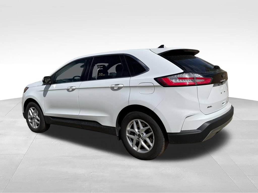 Certified 2024 Ford Edge SEL AWD/4WD image 7