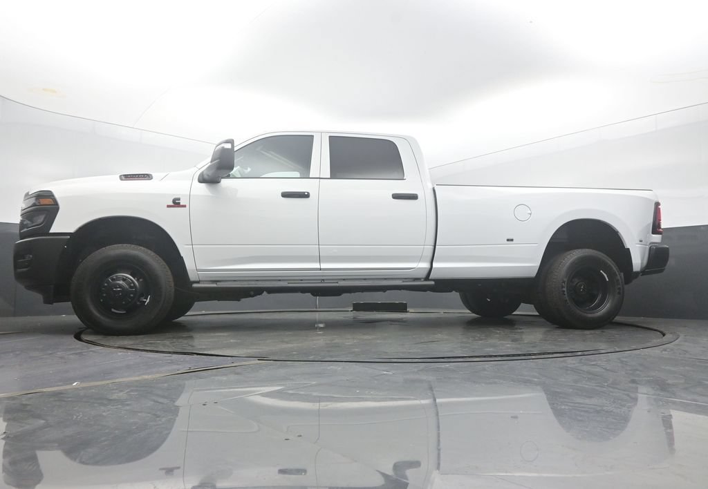 New 2026 RAM 3500 Tradesman AWD/4WD image 60