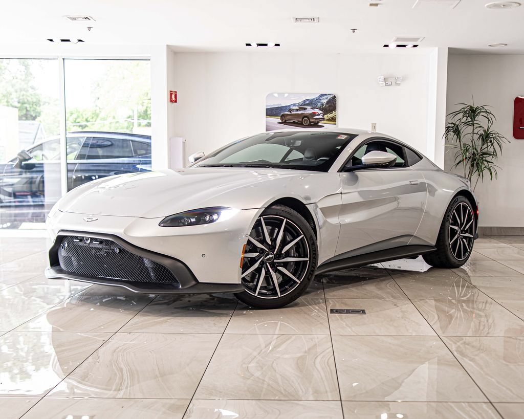 Used 2020 Aston Martin V8 Vantage Coupe RWD image 1