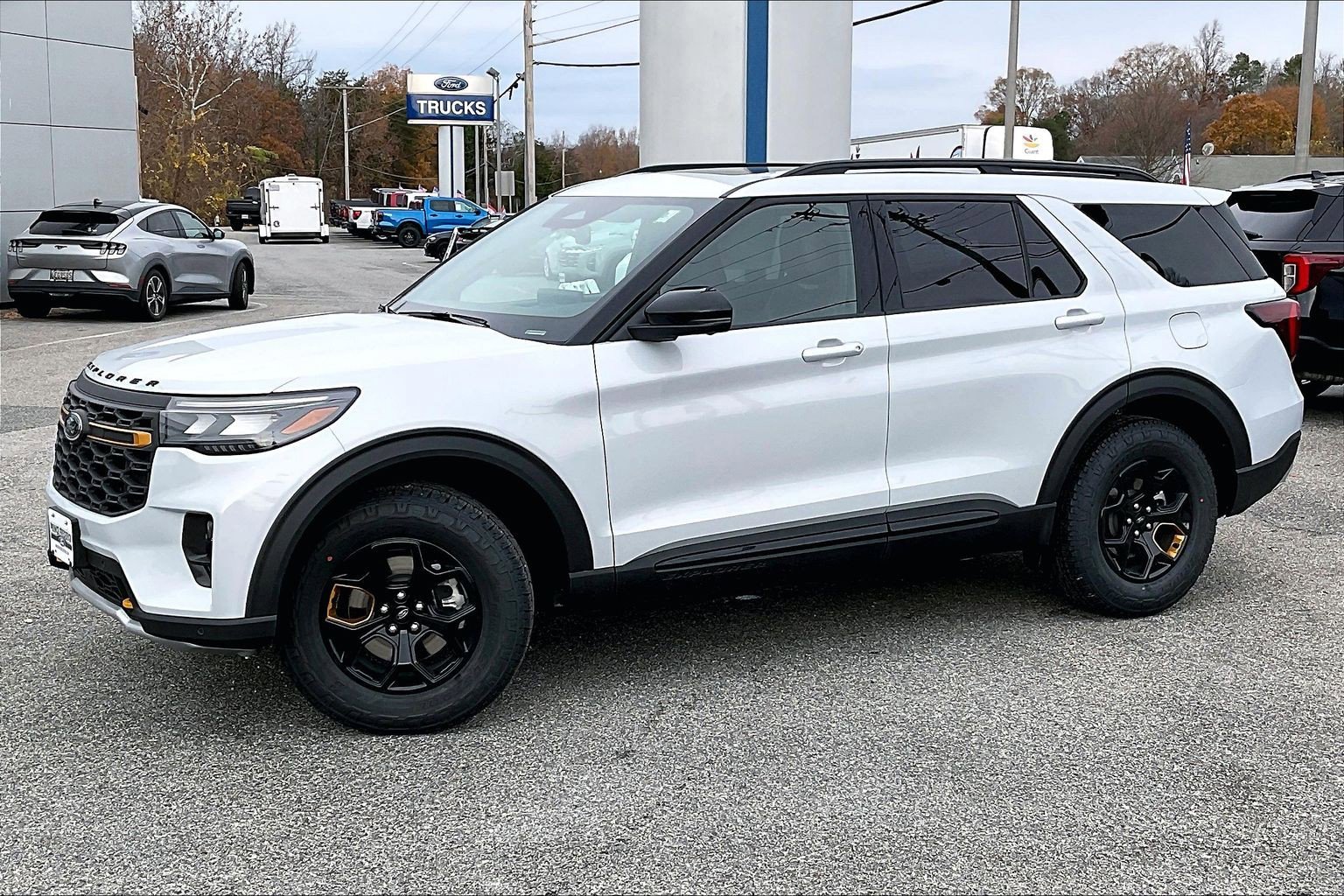 New 2026 Ford Explorer Tremor w/ Tremor Ultimate Package AWD/4WD image 2