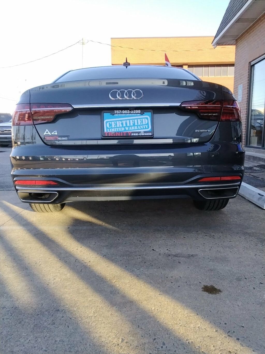 Used 2022 Audi A4 2.0T Premium Plus w/ Premium Plus Package image 3