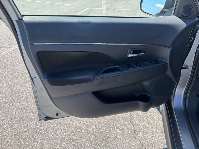 Used 2021 Mitsubishi Outlander Sport ES image 11