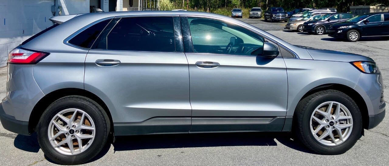 Used 2024 Ford Edge SEL image 4