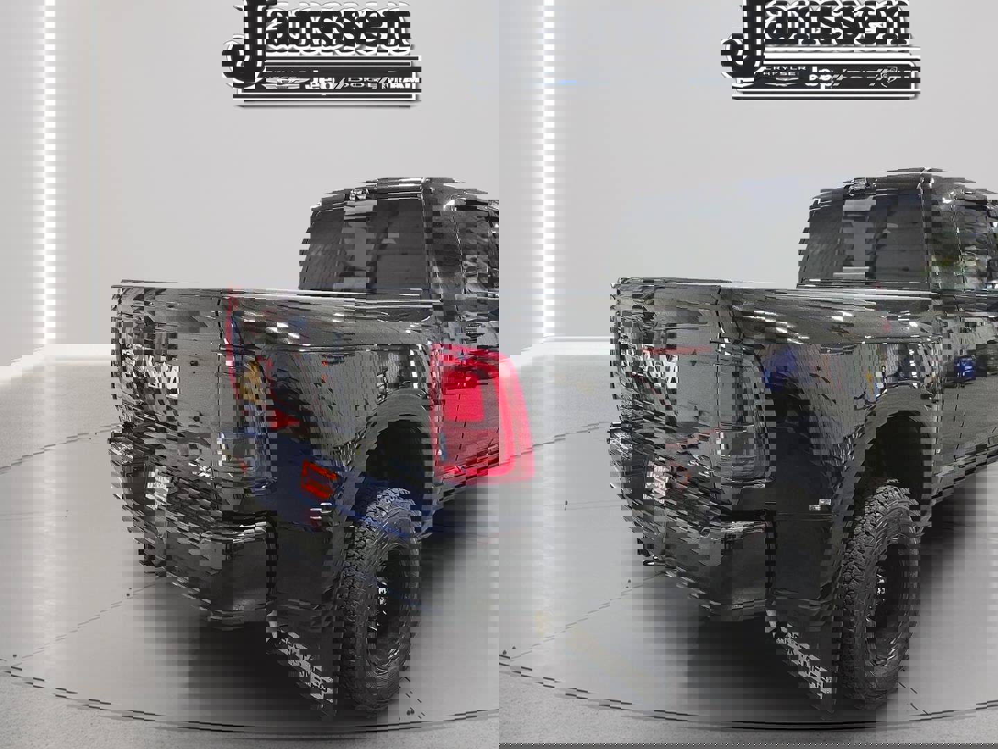 Used 2025 RAM 3500 Laramie w/ Max Tow Package image 5