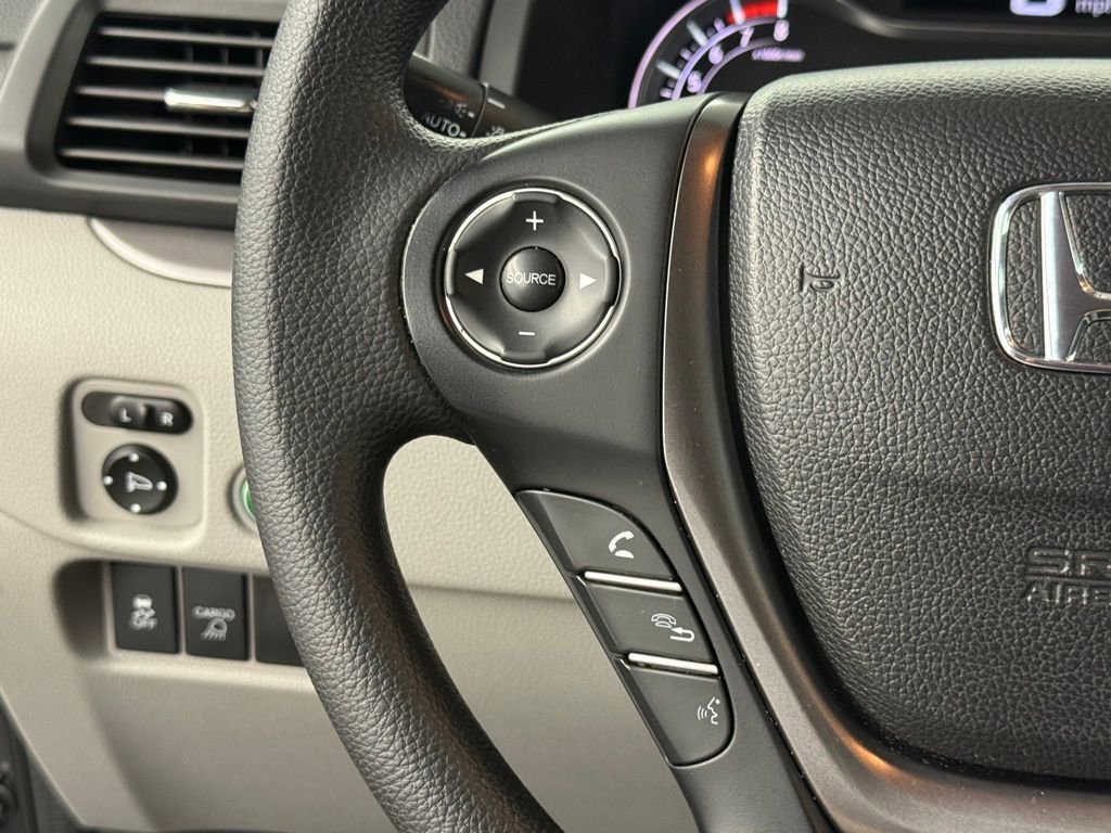 Used 2017 Honda Ridgeline RT image 23