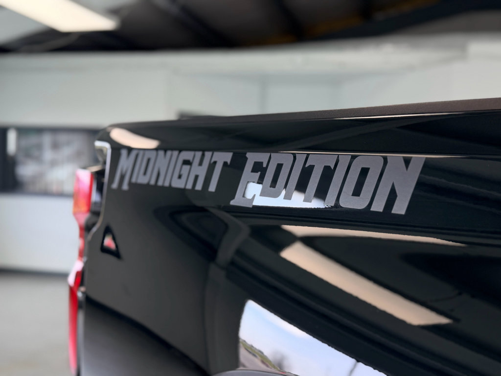 Used 2024 Chevrolet Silverado 2500 LT w/ Midnight Edition image 32