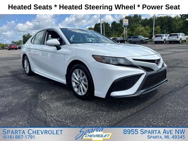 Used 2024 Toyota Camry SE