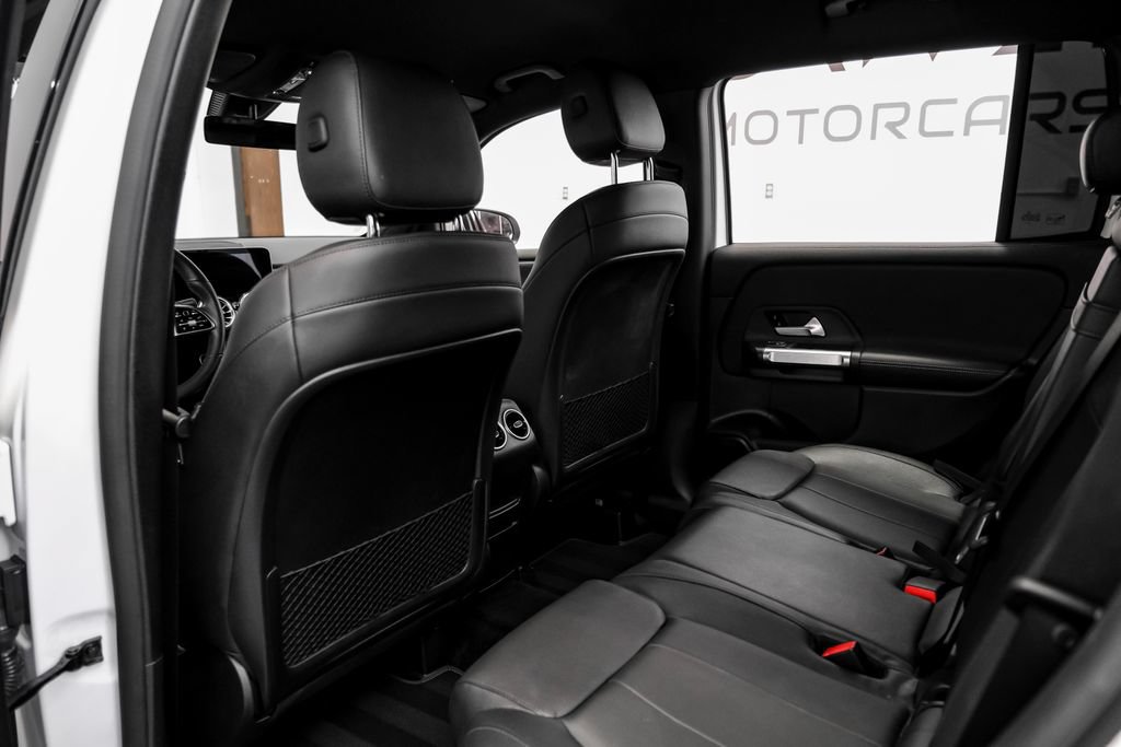 Used 2021 Mercedes-Benz GLB 250 w/ Premium Package image 43