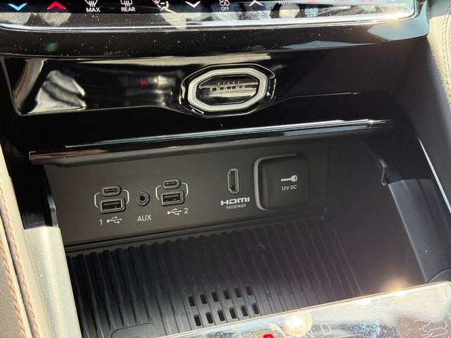 New 2026 Jeep Grand Cherokee Summit w/ Obsidian Package AWD/4WD image 20