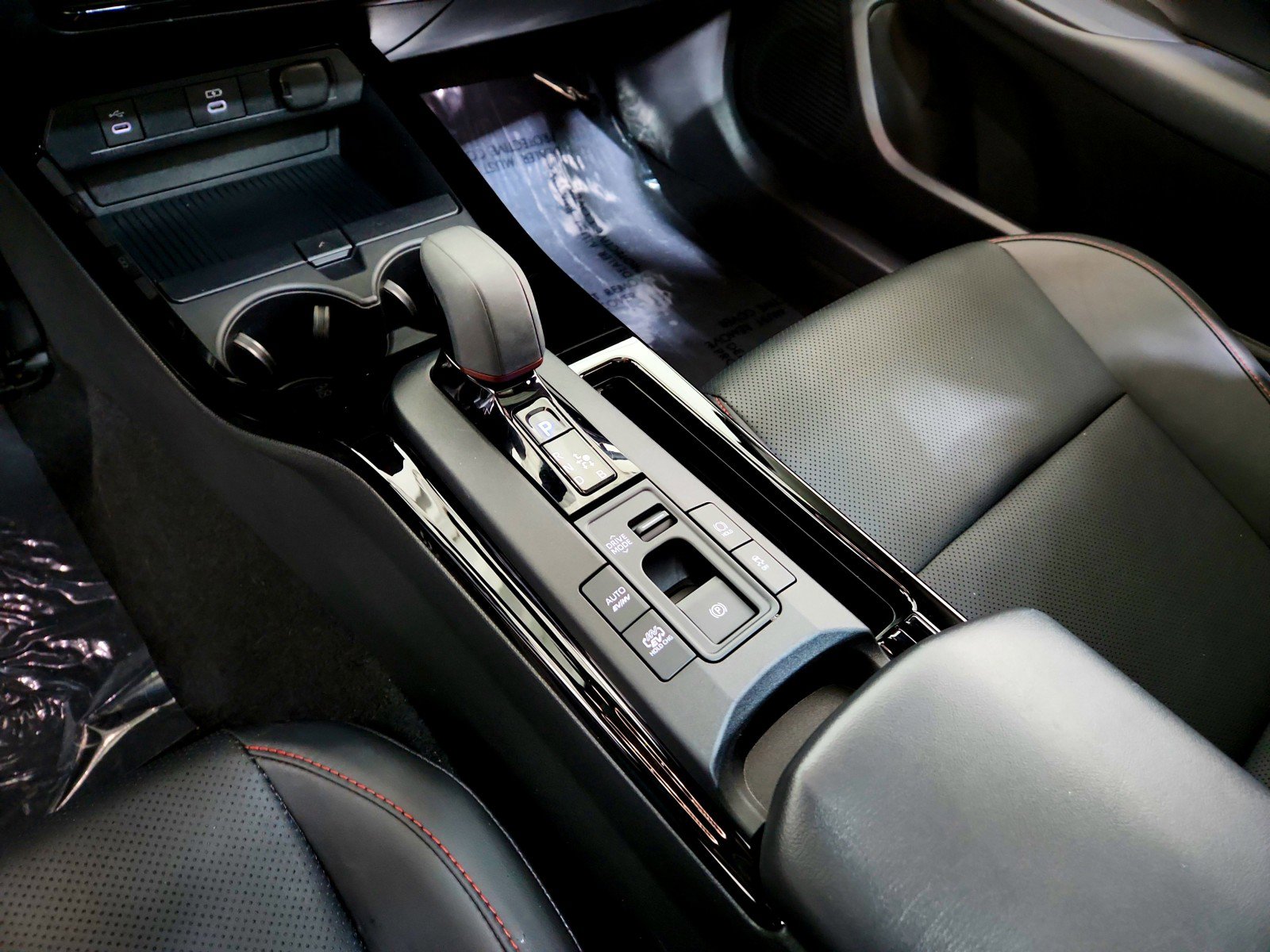 Used 2024 Toyota Prius Prime image 17