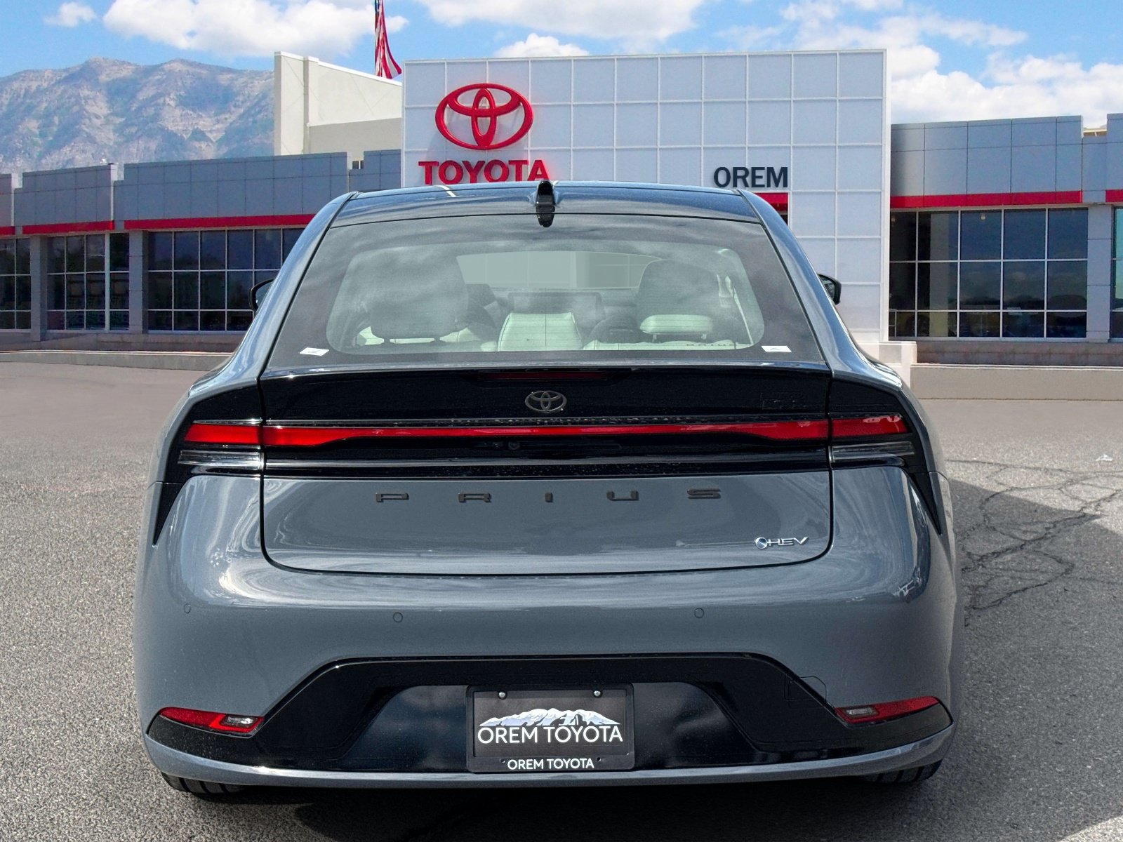 New 2027 Toyota Prius Limited FWD image 4