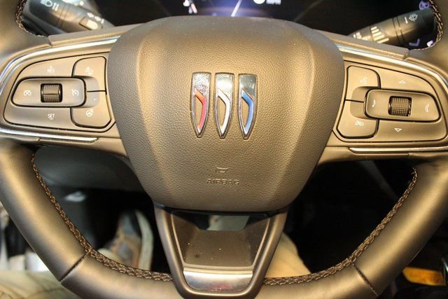 Used 2025 Buick Envista Avenir FWD image 20