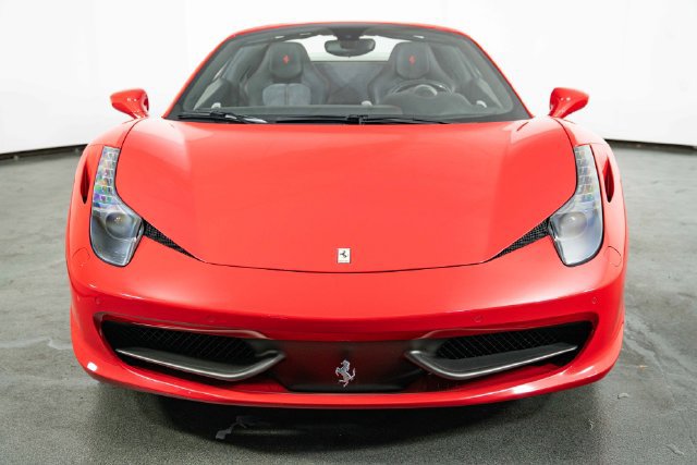 Used 2014 Ferrari 458 Spider RWD image 3