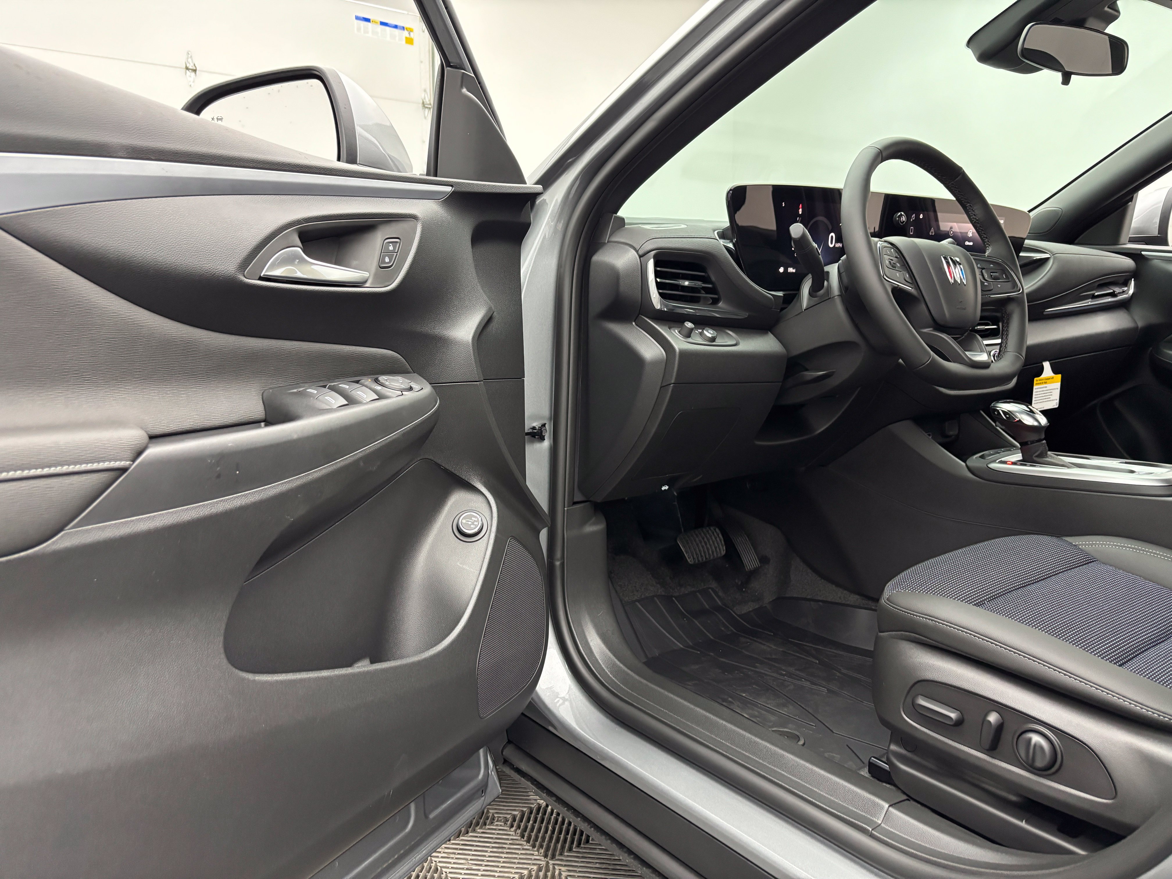 New 2026 Buick Envista Sport Touring w/ Convenience I Package FWD image 15