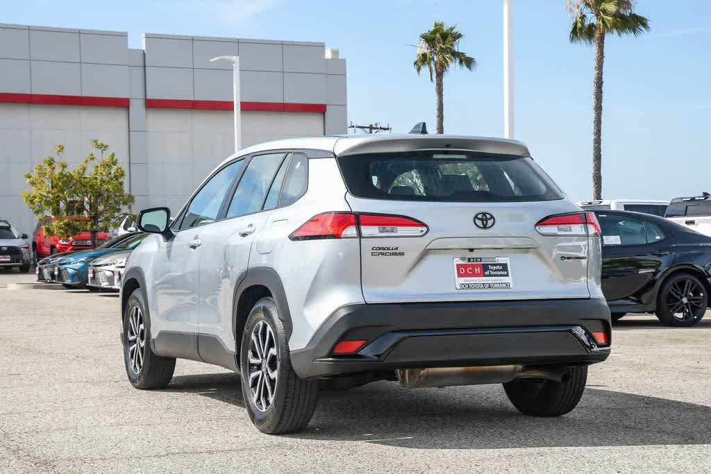 Used 2025 Toyota Corolla Cross AWD Hybrid image 9