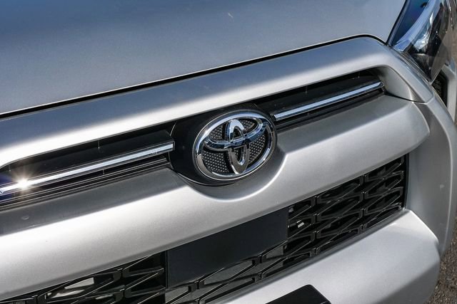 Used 2024 Toyota 4Runner SR5 image 12