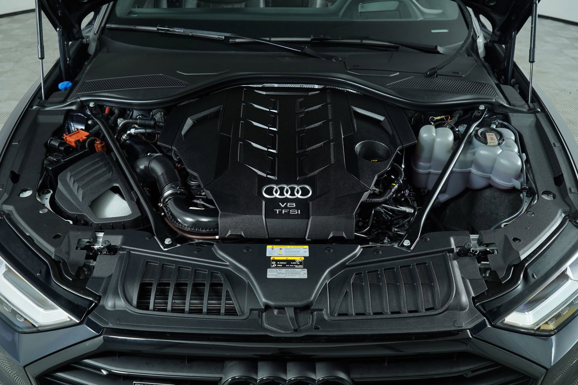 Used 2021 Audi A8 L 4.0T image 53