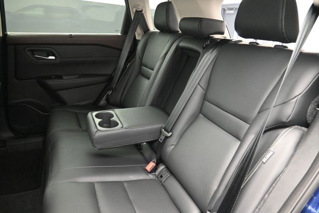 Used 2023 Nissan Rogue SL w/ SL Premium Package AWD/4WD image 14