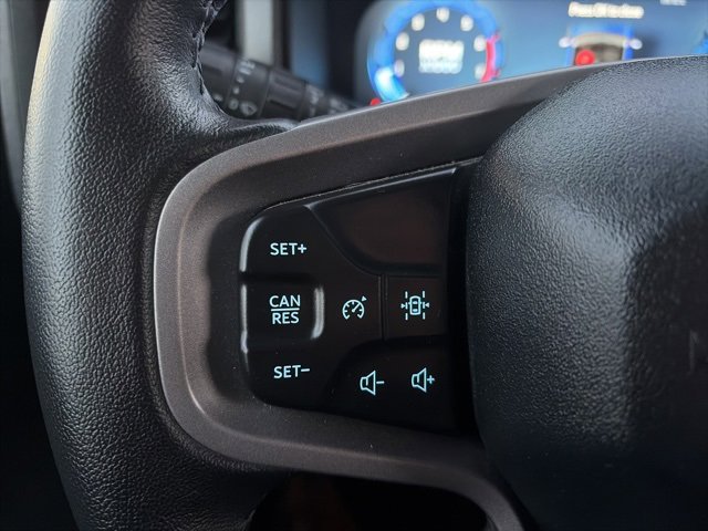 Used 2025 Ford Bronco Badlands image 24