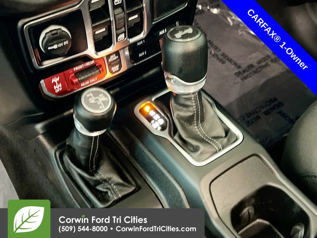 Used 2024 Jeep Wrangler Unlimited Rubicon 4xe w/ Technology Group image 10