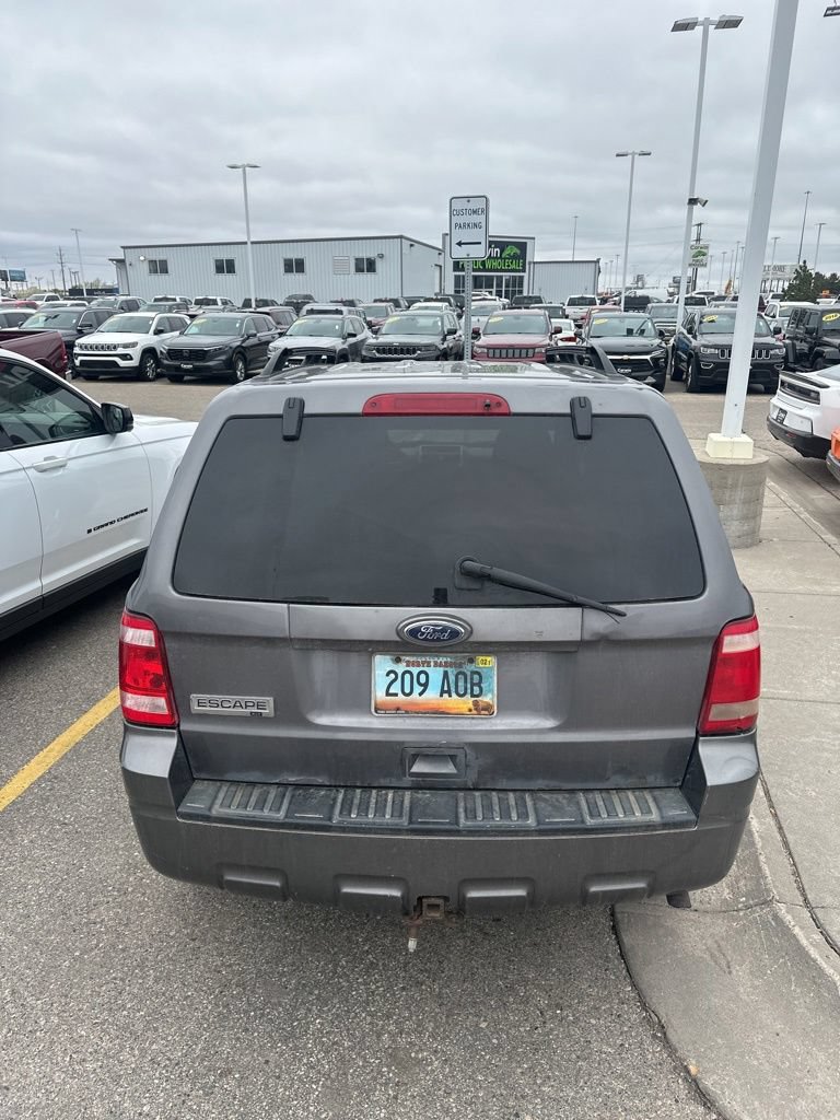 Used 2011 Ford Escape XLT w/ Class II Trailer Tow Pkg AWD/4WD image 7