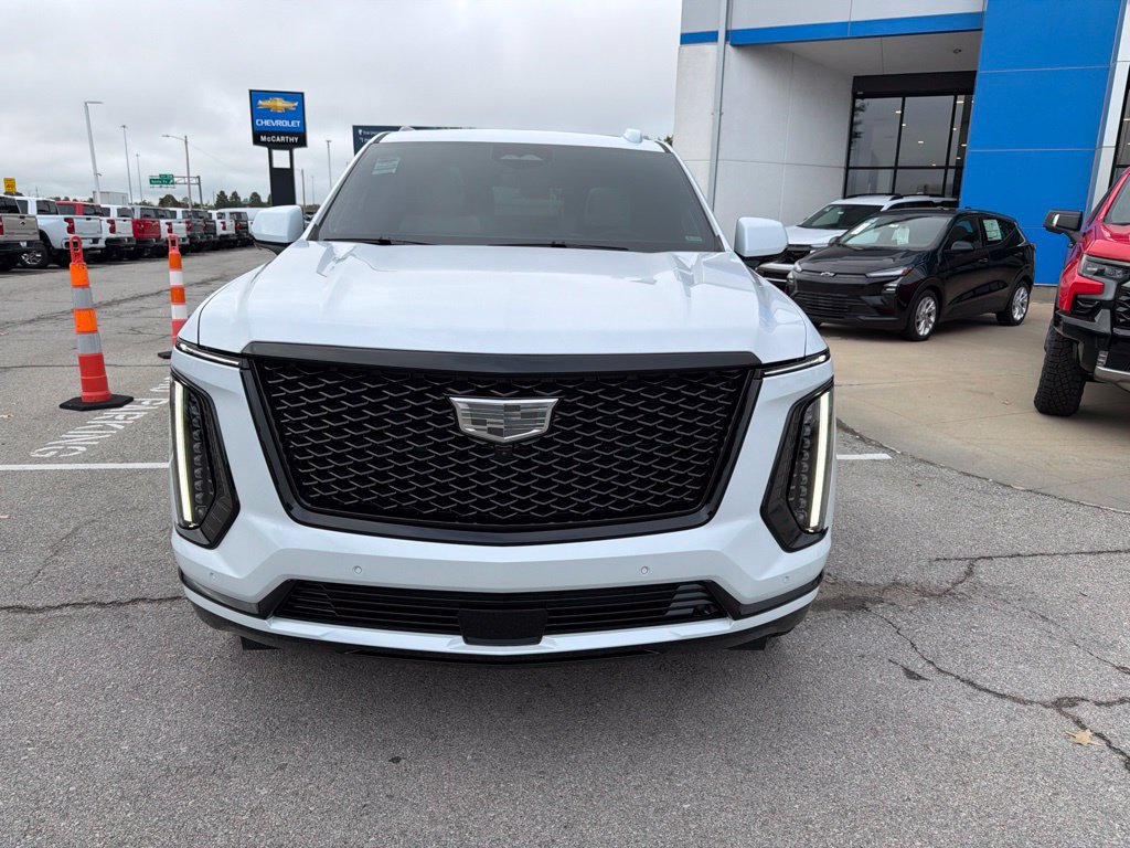 Used 2026 Cadillac Escalade Platinum Sport w/ LPO, ONYX Package AWD/4WD image 8
