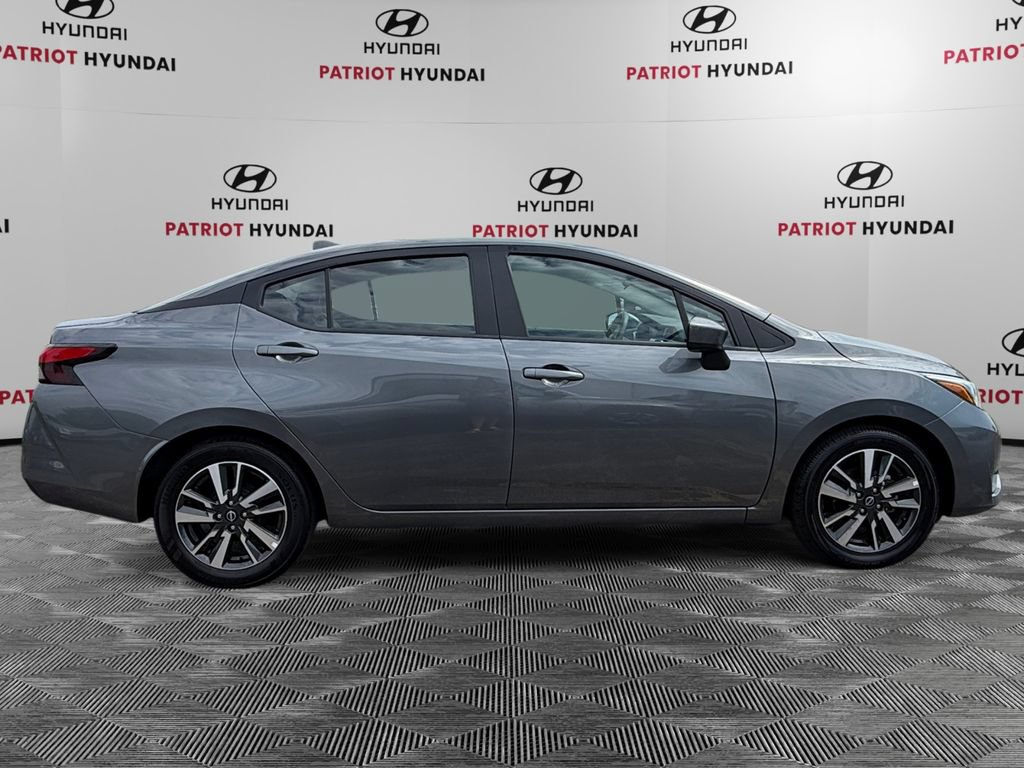 Used 2025 Nissan Versa SV FWD video 2