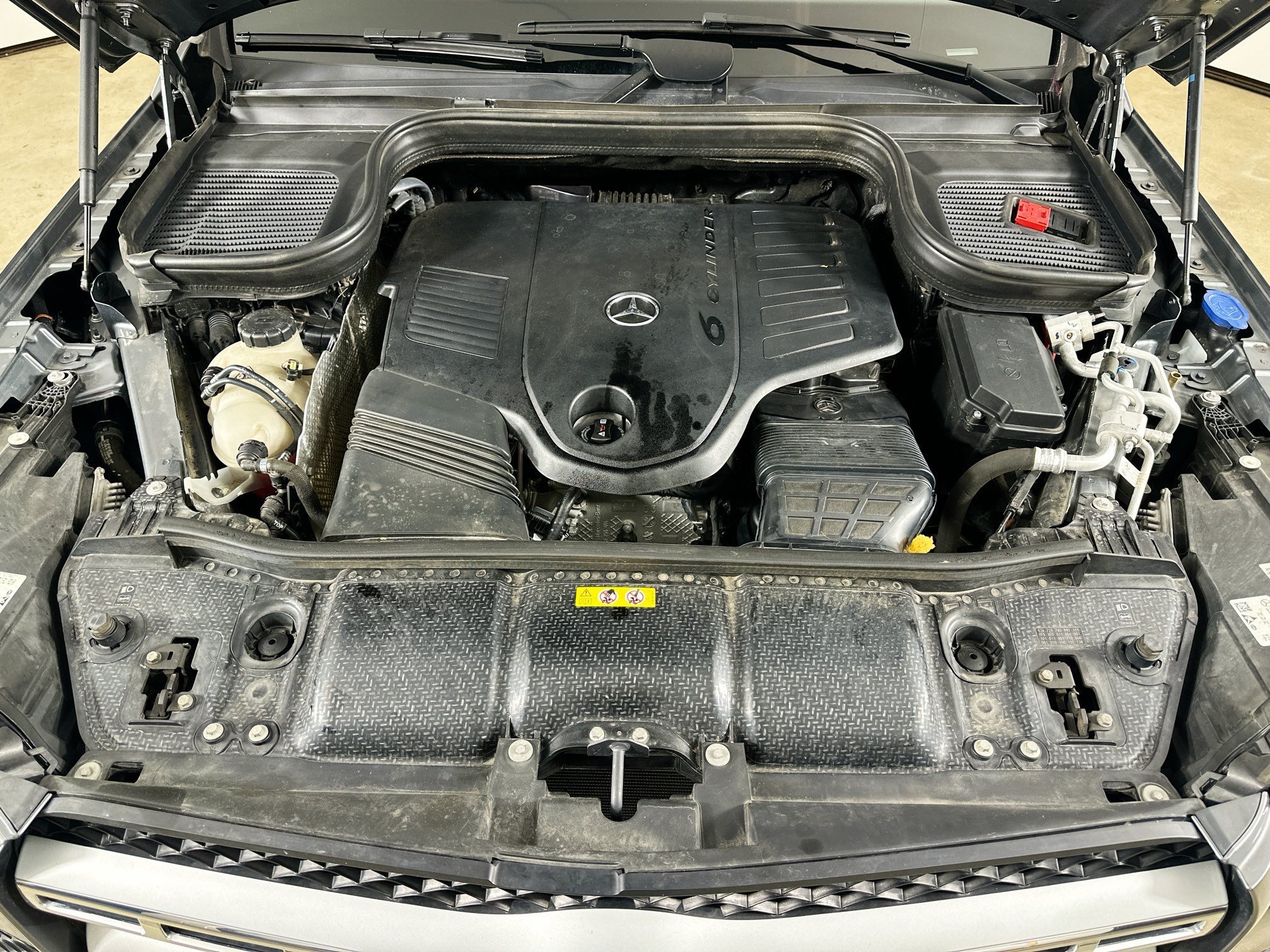 Certified 2023 Mercedes-Benz GLS 450 4MATIC image 39